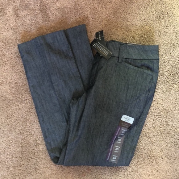 lee secretly shapes pants